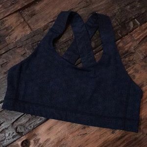 Lululemon sports bra